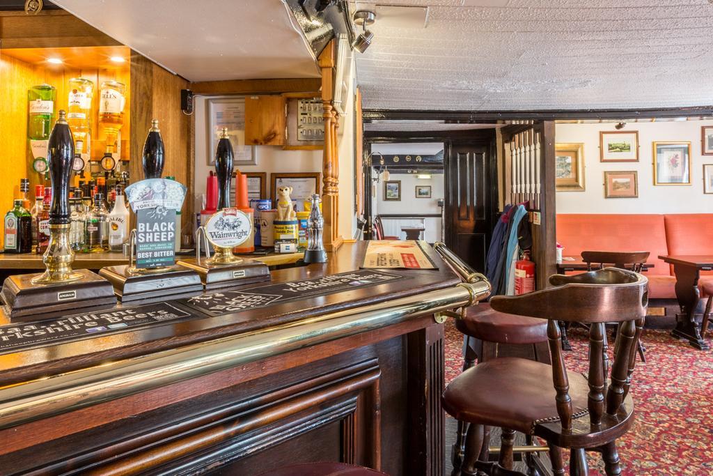 טיביי The Cross Keys Inn מראה חיצוני תמונה